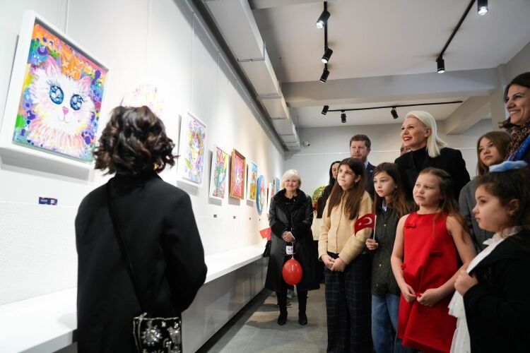 Bayram Coşkusu Resim Sergisiyle Yaşandı 13438