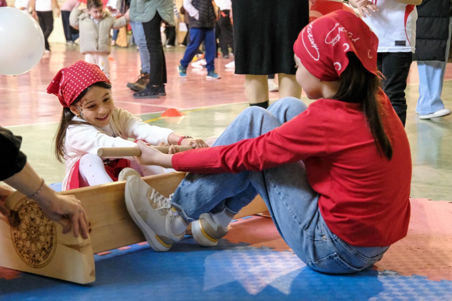 Beşbeş, Metcik, Bol Kahkaha 13449