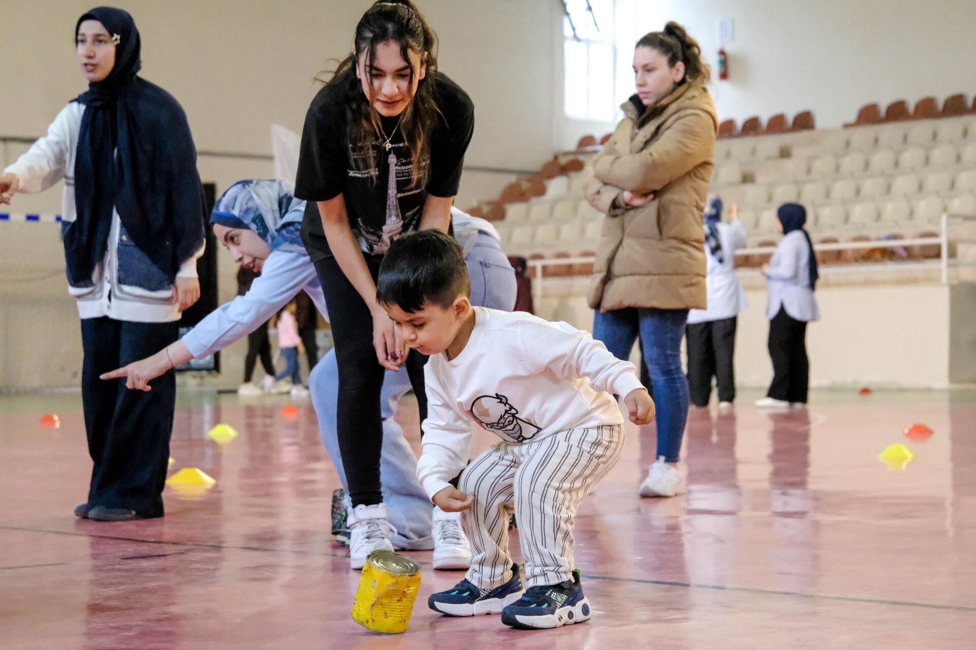 Beşbeş, Metcik, Bol Kahkaha 13451