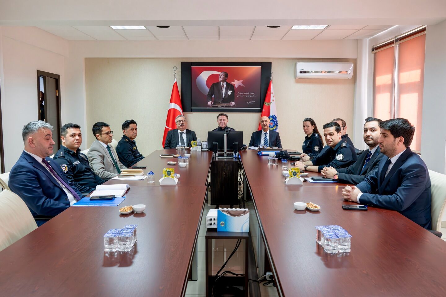 Bilecik Emniyet Müdürlüğü’nde Kaan Uygulaması Toplantısı 13289