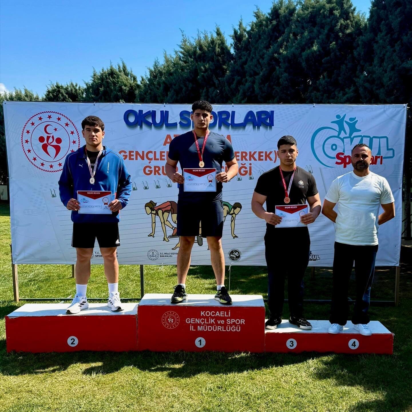 Bi̇leci̇k’e Altin Gurur 13554