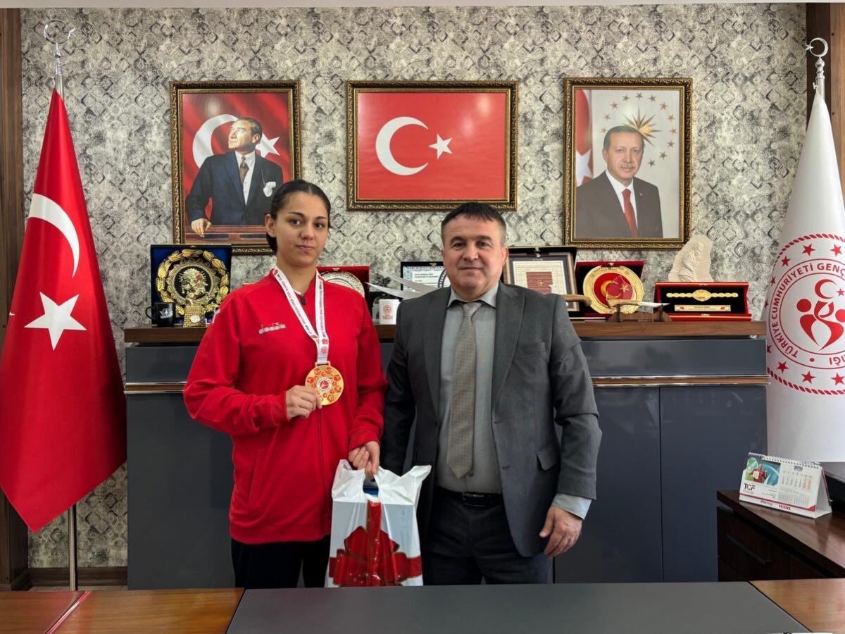 Bilecik’in Altın Yumrukları 13477