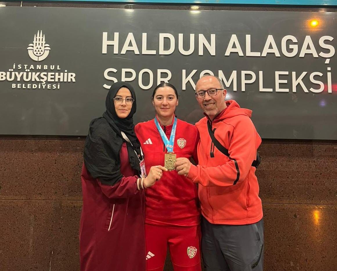 Bilecikli Tuğba Türkiye Şampiyonu 12837