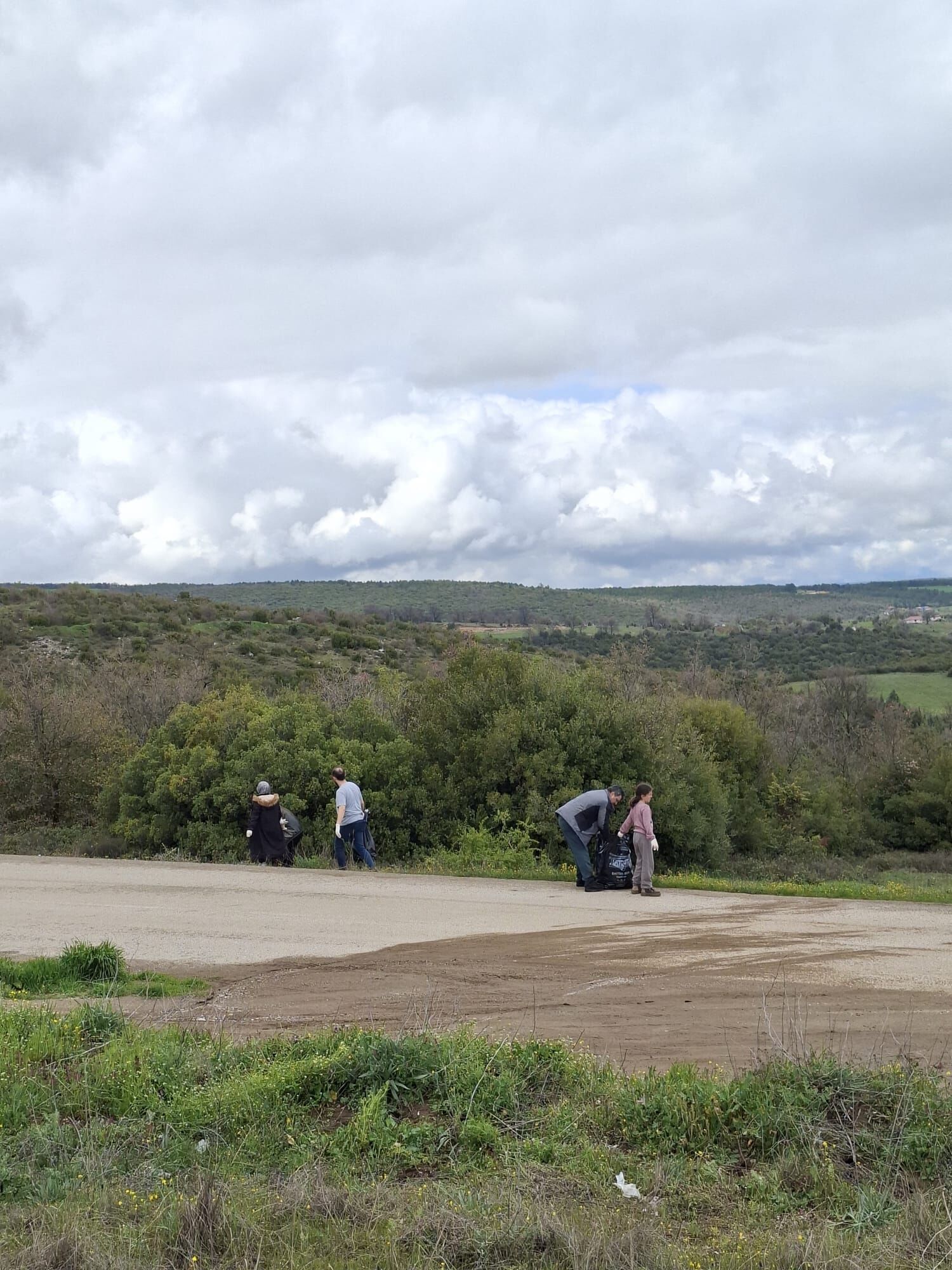 Bilecikte 73 Poşet Atık Toplandı 13463