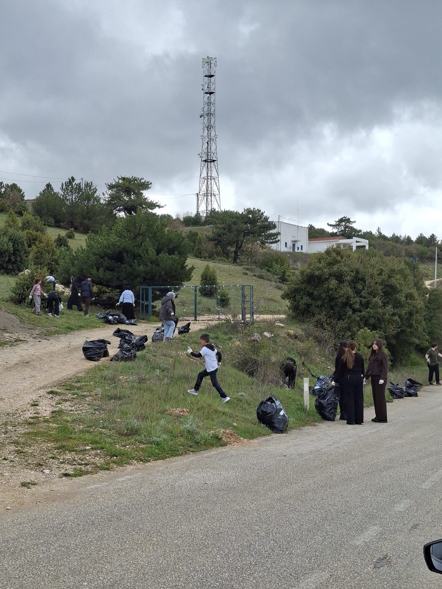 Bilecikte 73 Poşet Atık Toplandı 13465