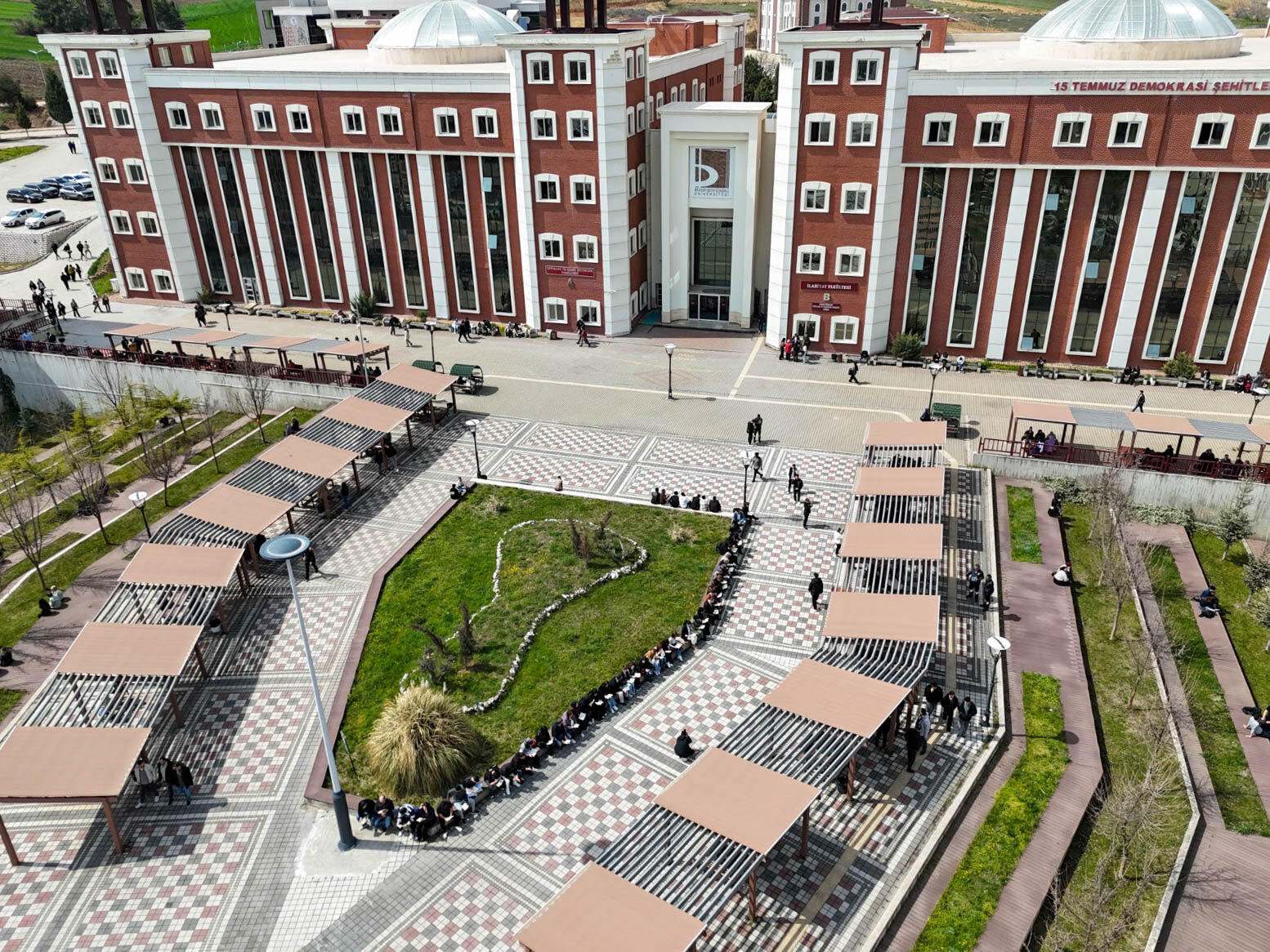 Bilecikte En Anlamlı Toplanma 12510