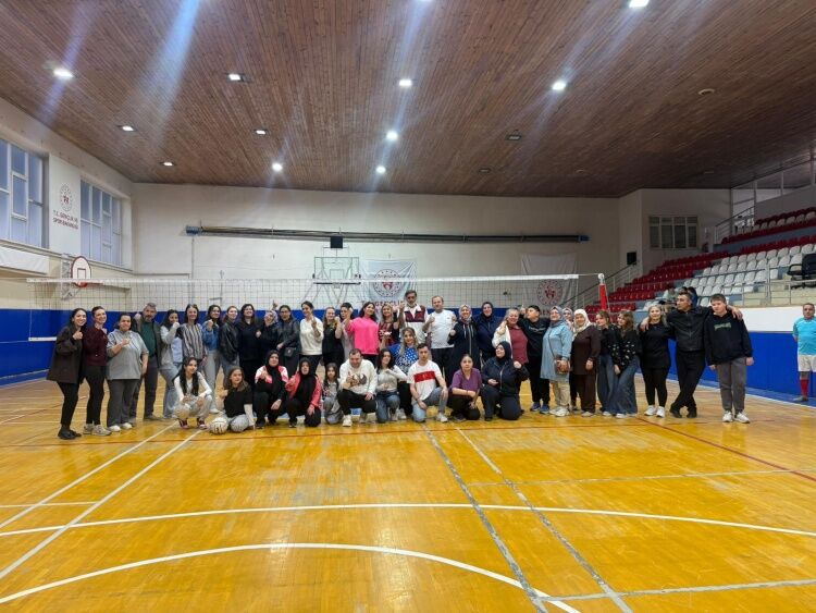 Bilecik’te Engelsiz Sahada Dostluk Rüzgârı Esti 13201