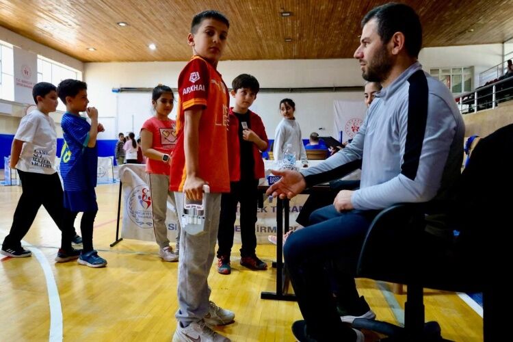 Bi̇leci̇k’te Geleceği̇n Sporculari Keşfedi̇li̇yor 13566