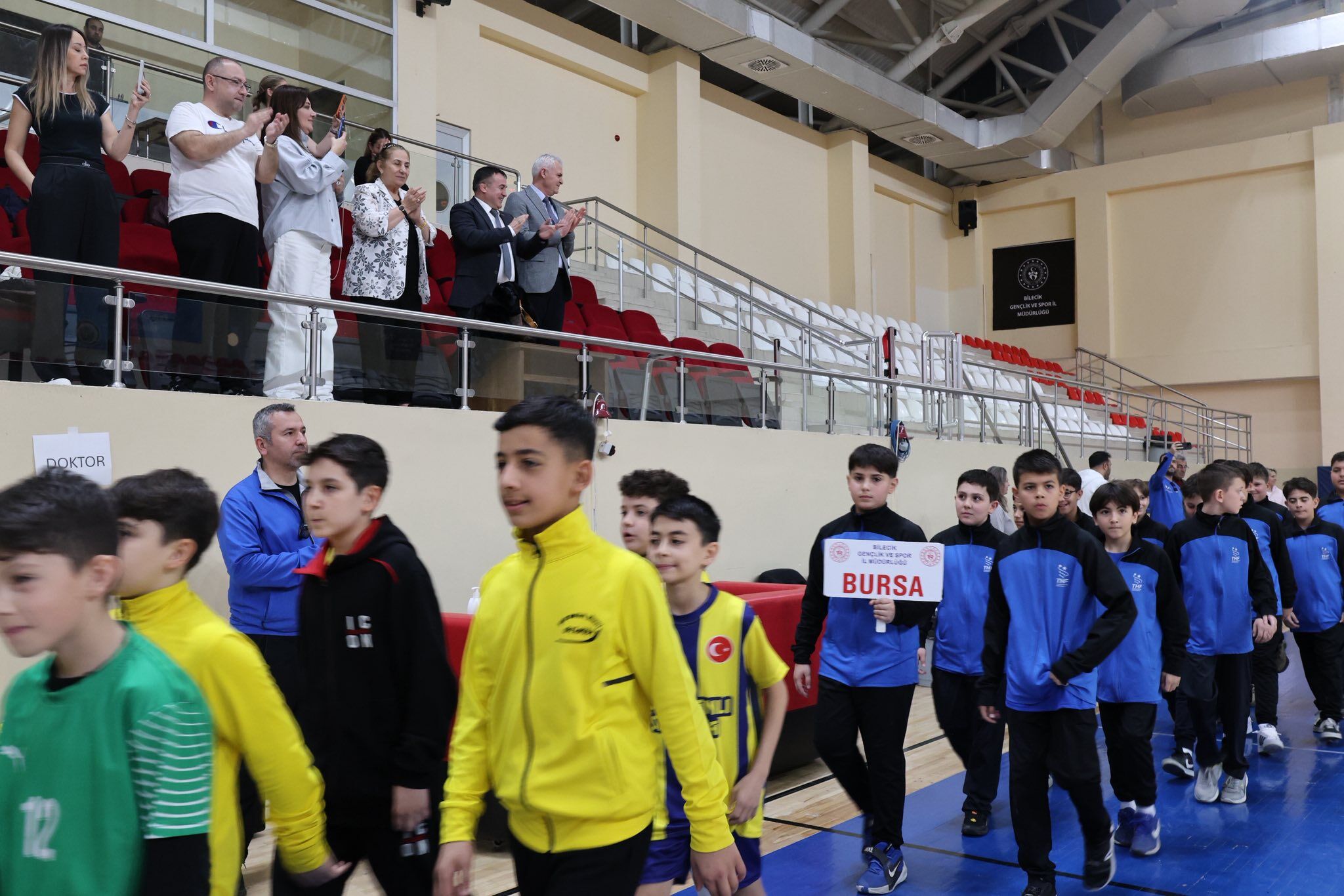 Bilecik’te Hentbol Heyecanı Başladı 12518
