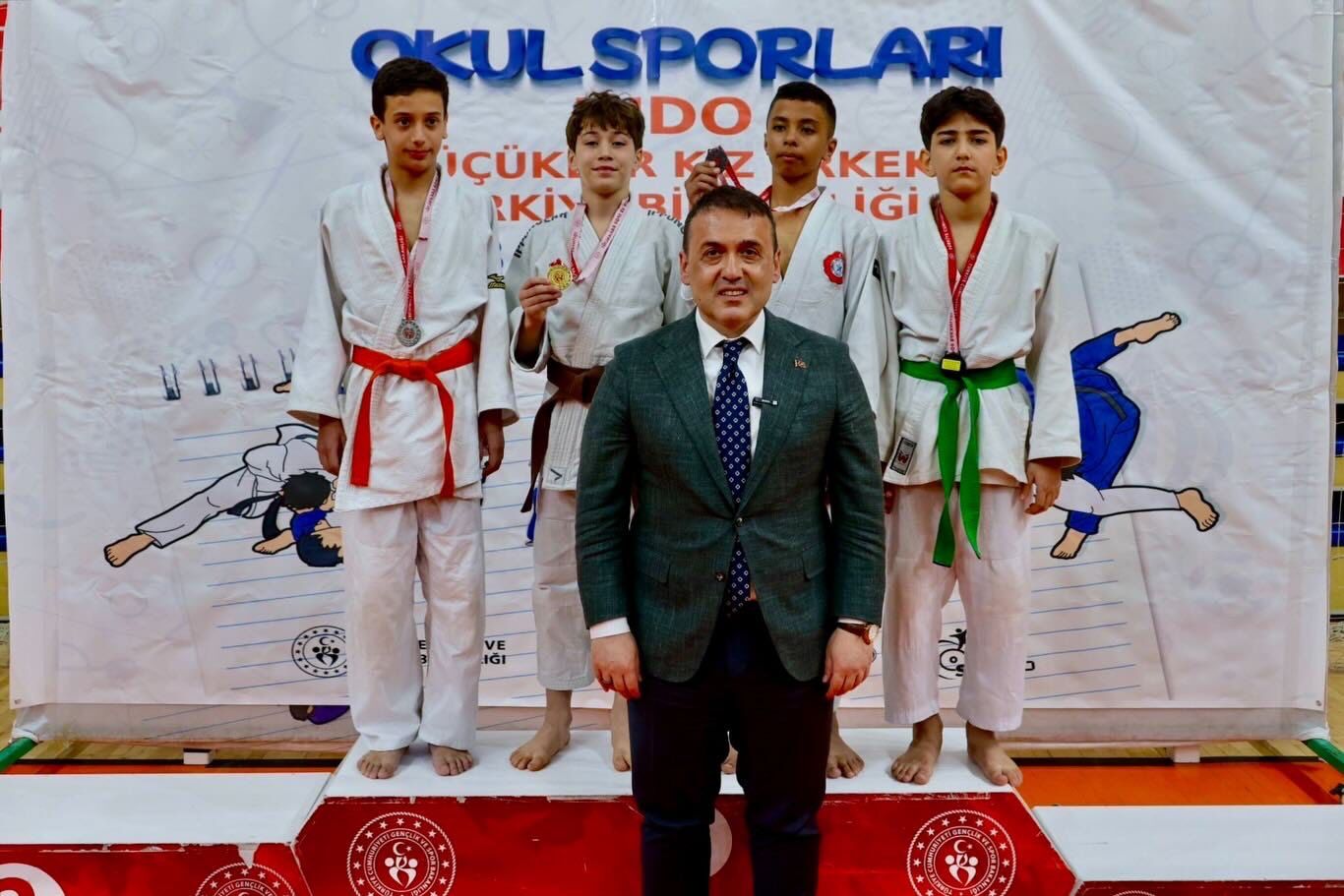 Bilecik’te Judo Şöleni 13597