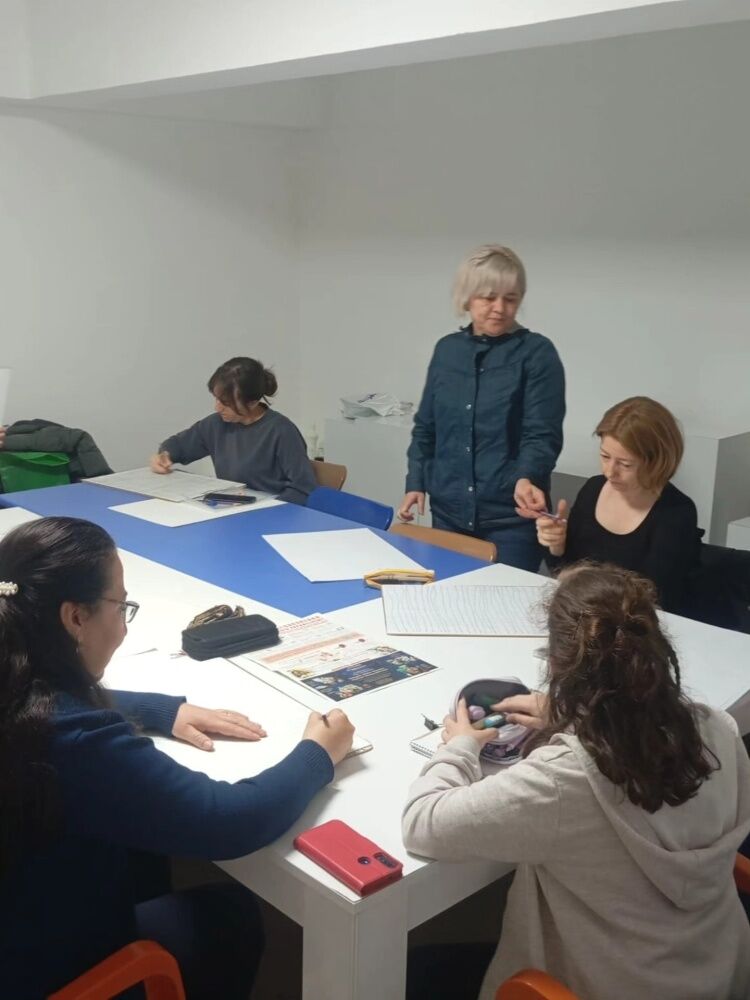 Bilecik’te Resim Kursunun İlk Haftası Sanat Dolu Geçti 13180