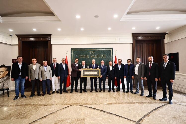 Bilecik’ten İzmir Valisi Elban’a “Şeyh Edebali” Ziyareti 13076