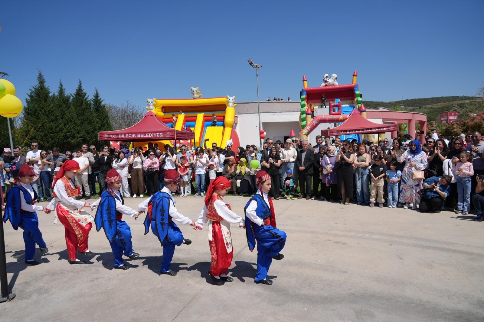 Binlerce Çocuk Bayram Coşkusu Yaşadı 13513