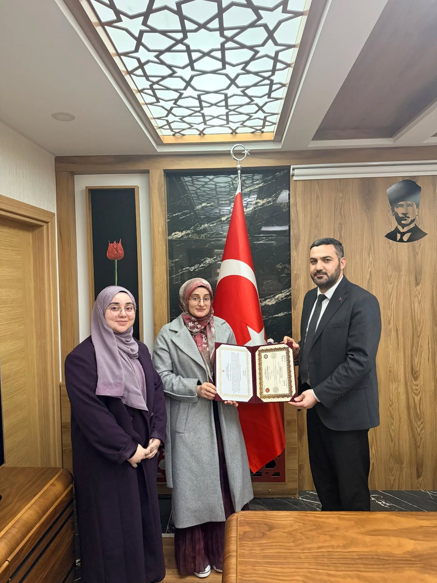 Bozüyük’te Hafızlık Sevincı Öğrenciye Belgesi Takdim Edildi 12387