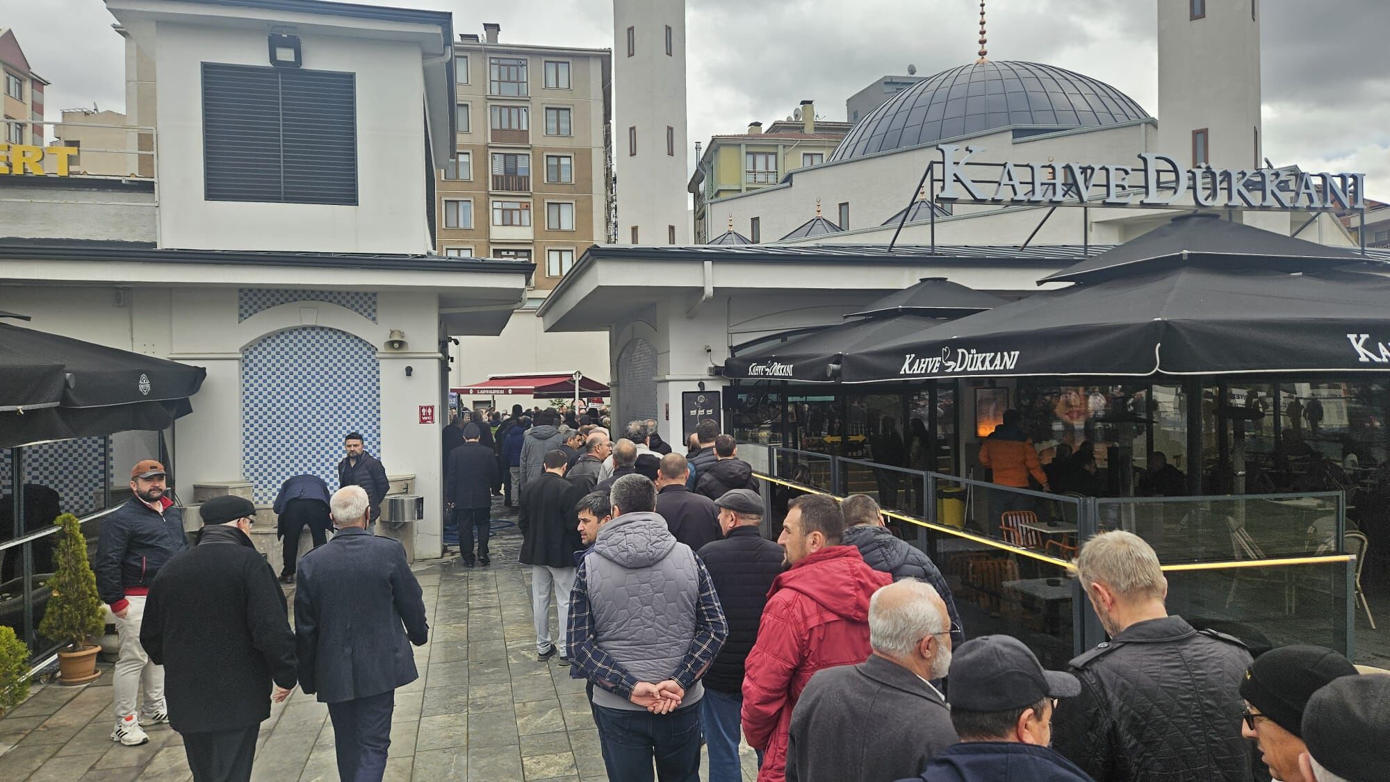 Hacı Ahmet Baba Son Yolculuğuna Uğurlandı 12592