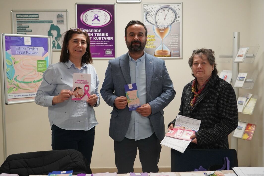 “Kanser Haftasında Farkındalık Standı Erken Teşhis Hayat Kurtarıyor” 12560