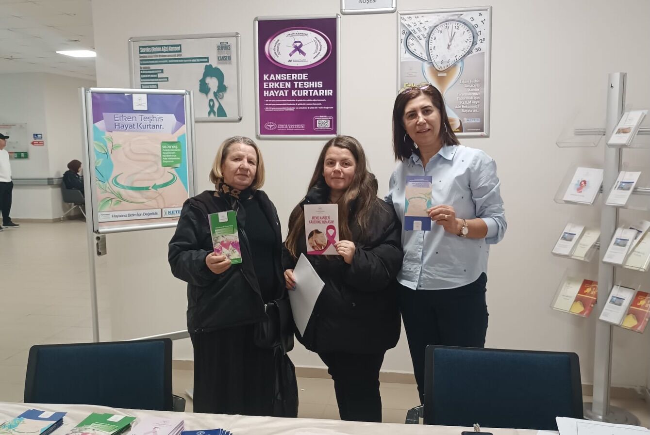 “Kanser Haftasında Farkındalık Standı Erken Teşhis Hayat Kurtarıyor” 12561