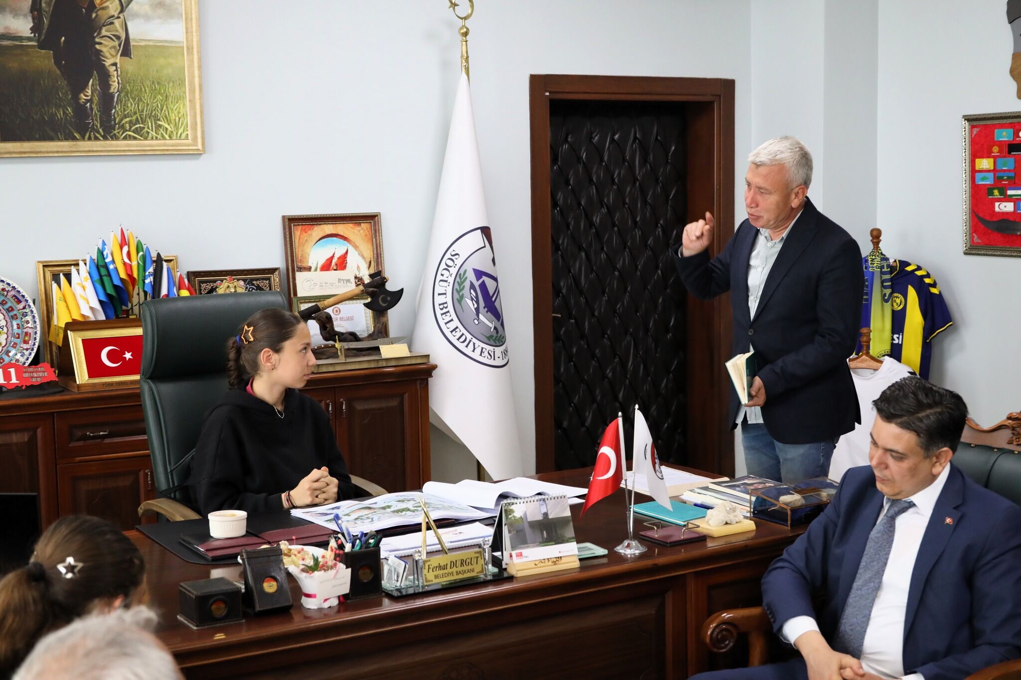 Koltuk El Değiştirdi Sahne Çocukların 13349