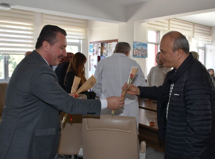 Müftü Dilek’ten Öğretmenlere Destek Ziyareti 13432