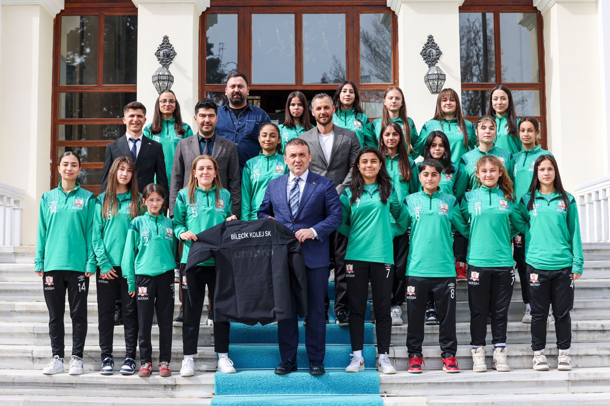 Şampiyon Sporculardan Vali Sözer’e Ziyaret 13151