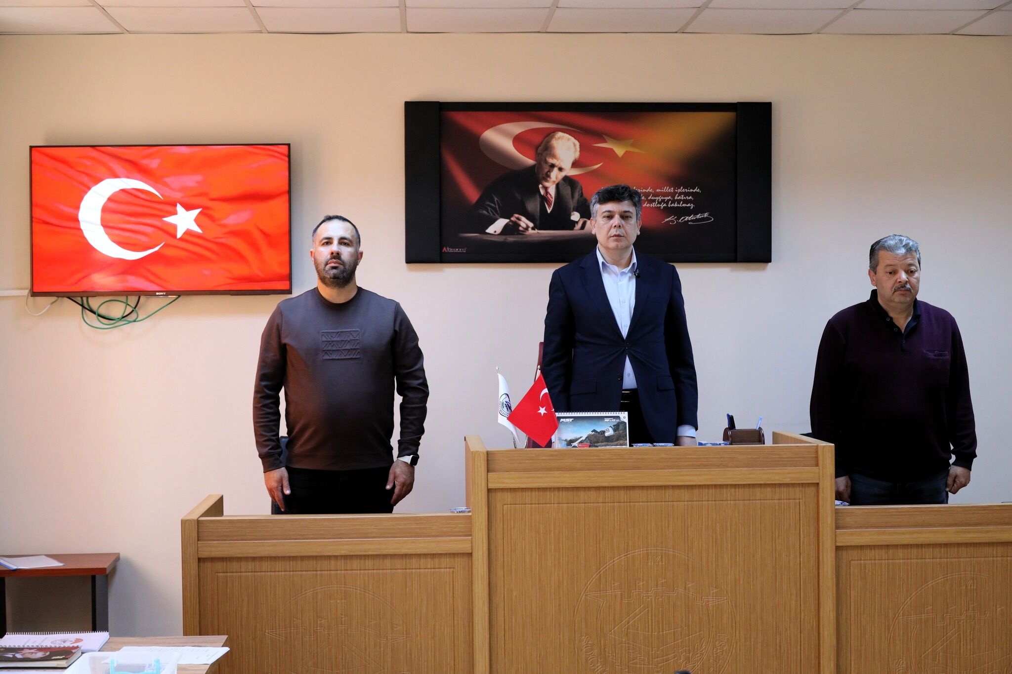 Söğüt Beledi̇yesi̇ Ni̇san Ayi Mecli̇s Toplantisi Yapildi 12620