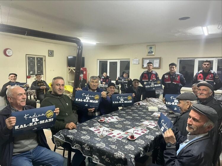 Tüm Ilçelerde Tek Tek Vatandaşlara Anlattılar 12769