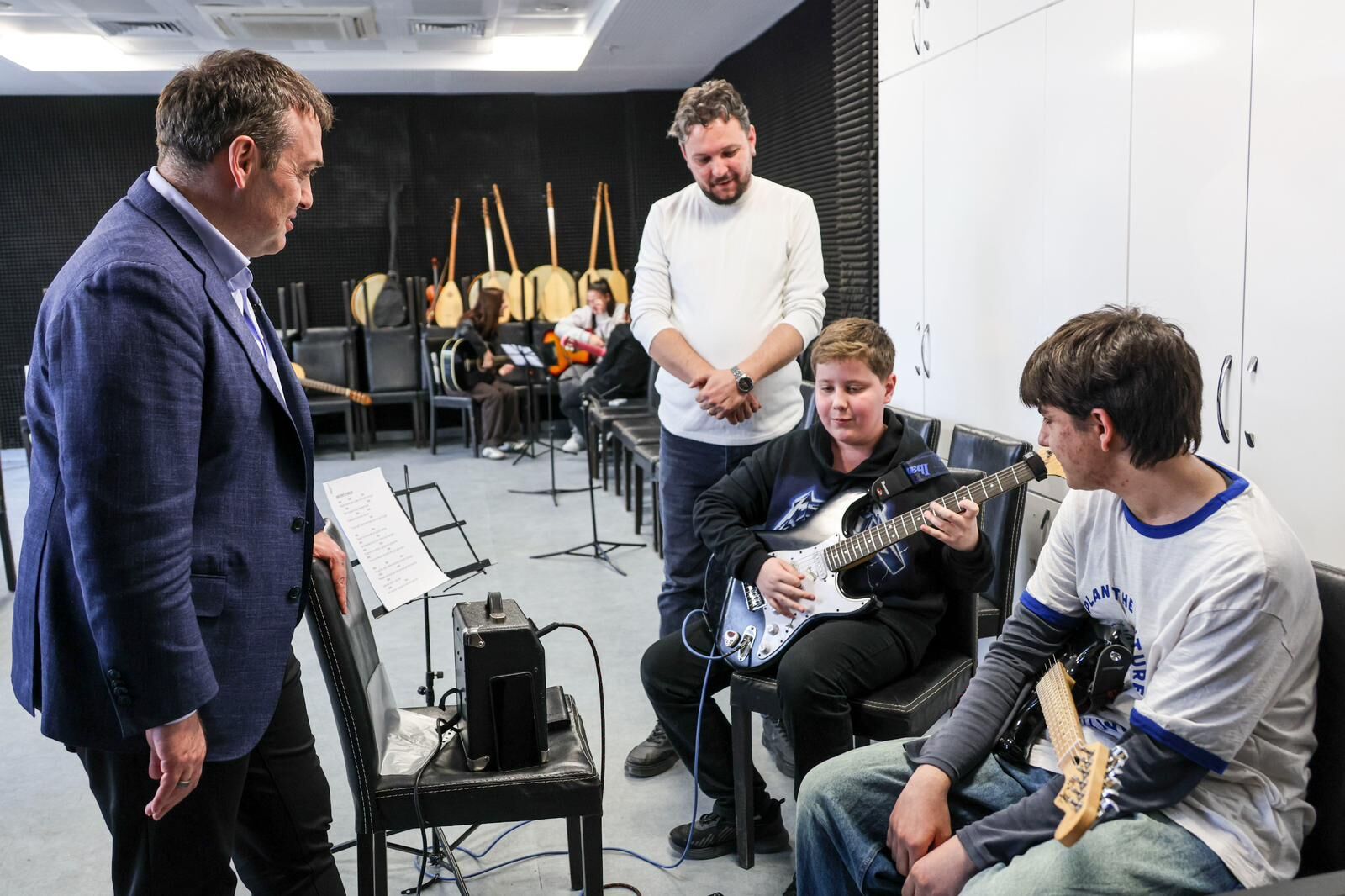 Vali Sözer Gençlik Ve Spor Yatırımlarını İnceledi 12881