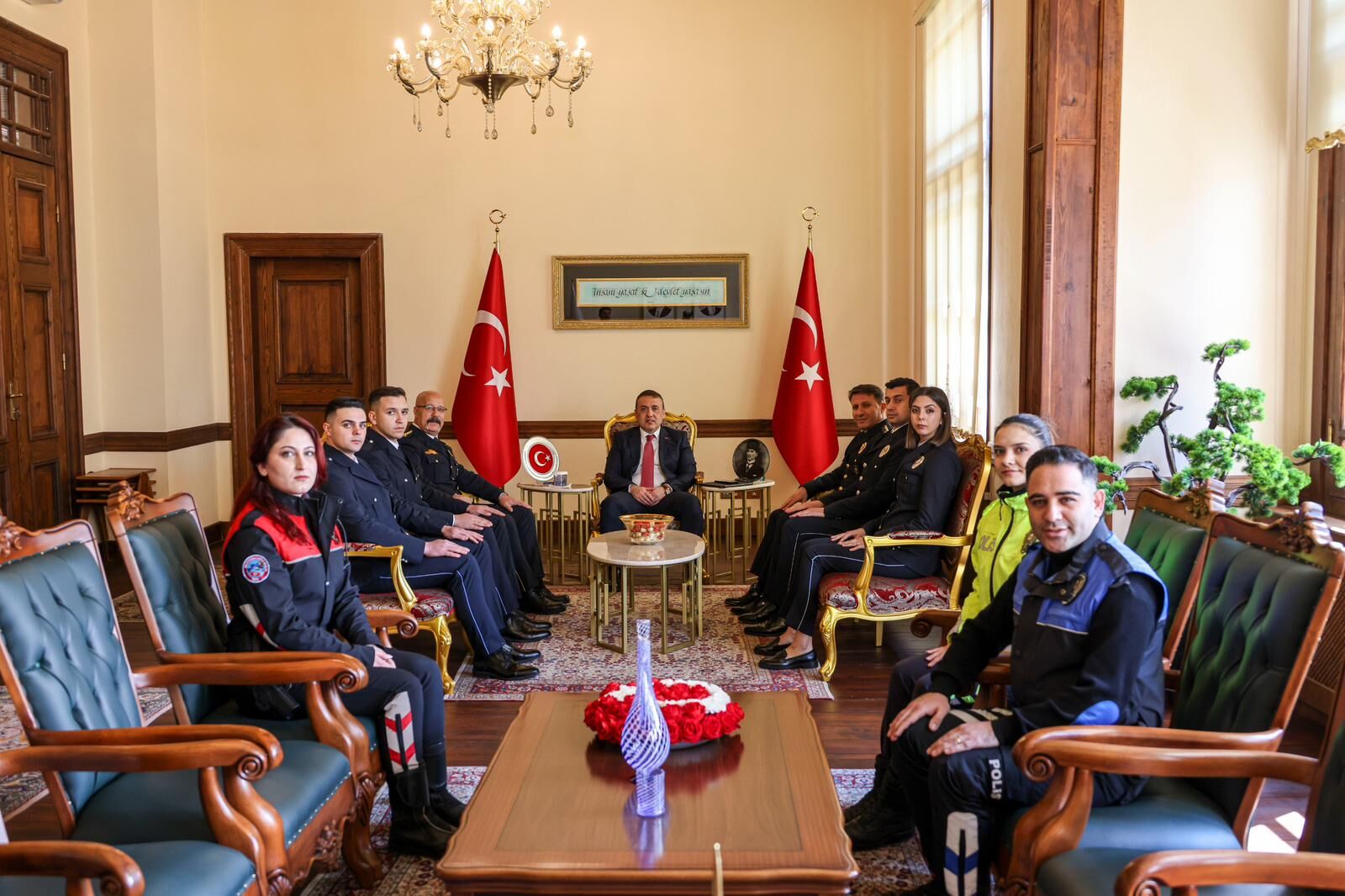 Vali Sözer, Polis Haftasında Teşkilatı Ağırladı 12937