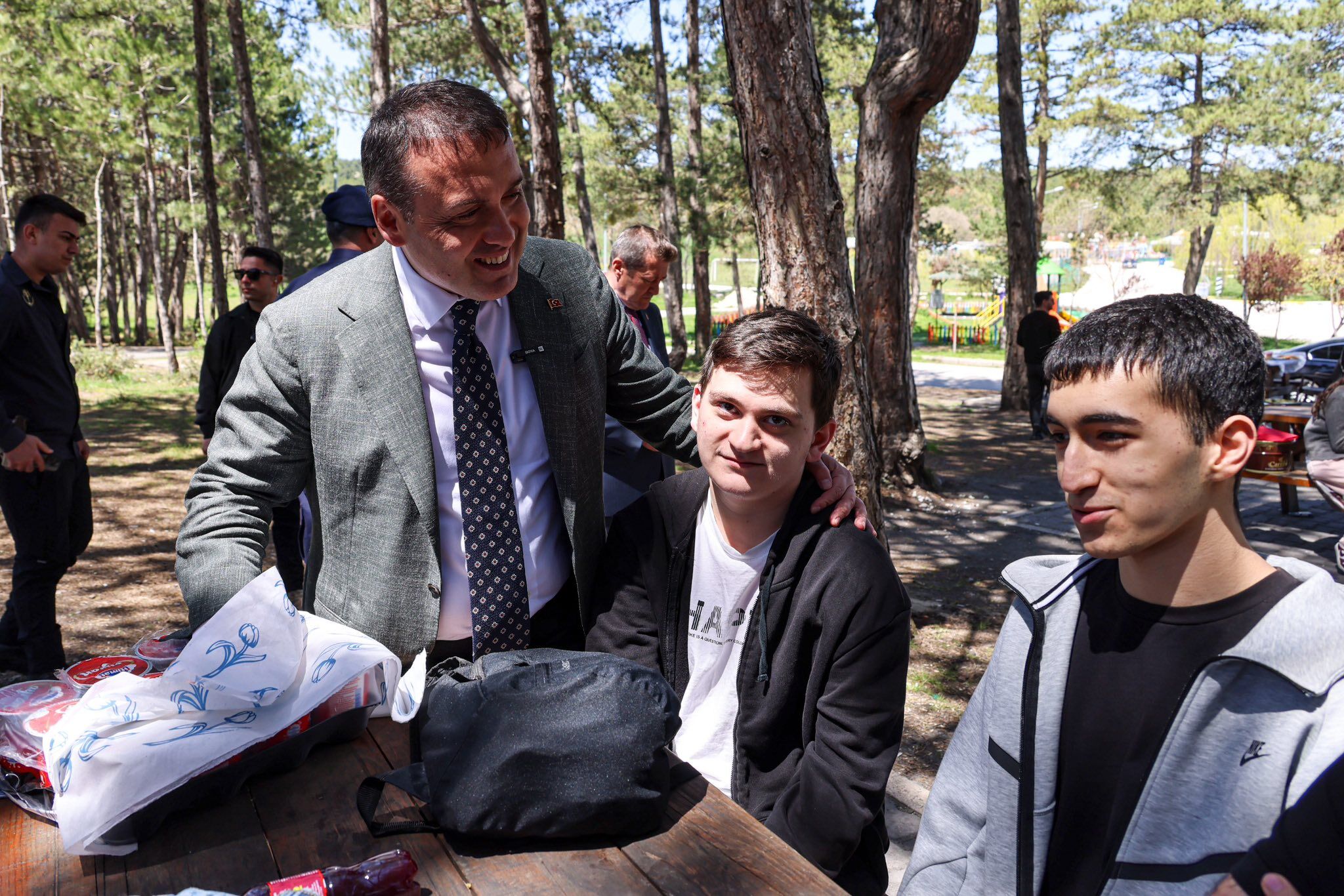 Vali Sözer’den Yks Öncesi Gençlere Moral 13605