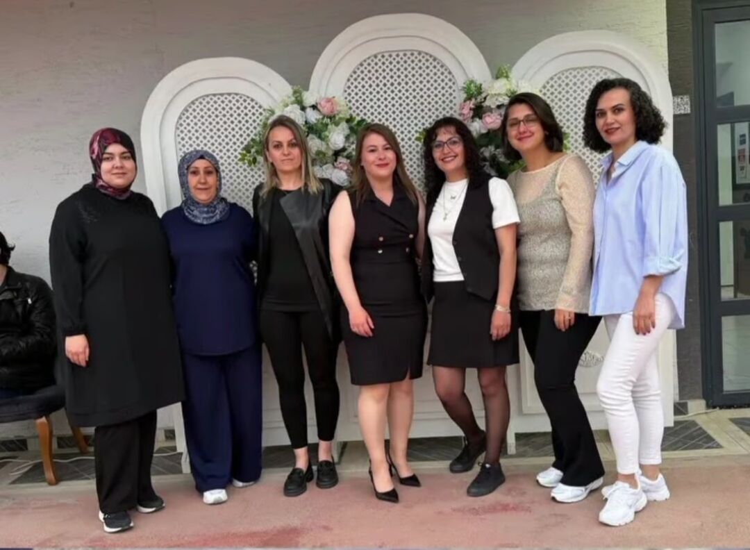 Atabil Koleji’nde Anneler Günü Coşkusu 14274
