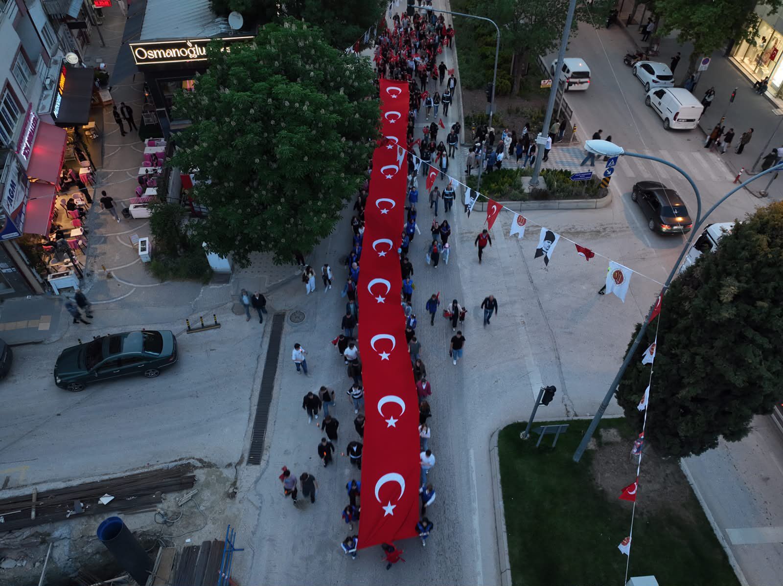 Bilecik’te 19 Mayıs Gecesi Meşalelerle Tarihe Yazıldı 14746