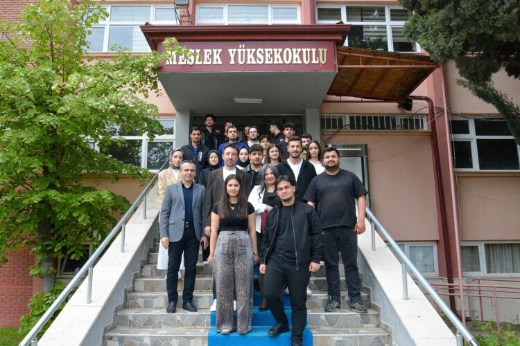 Bşeü’de Demir Çelik Sektörü Akademik Ve Endüstriyel Boyutlarıyla Ele Alındı 14473