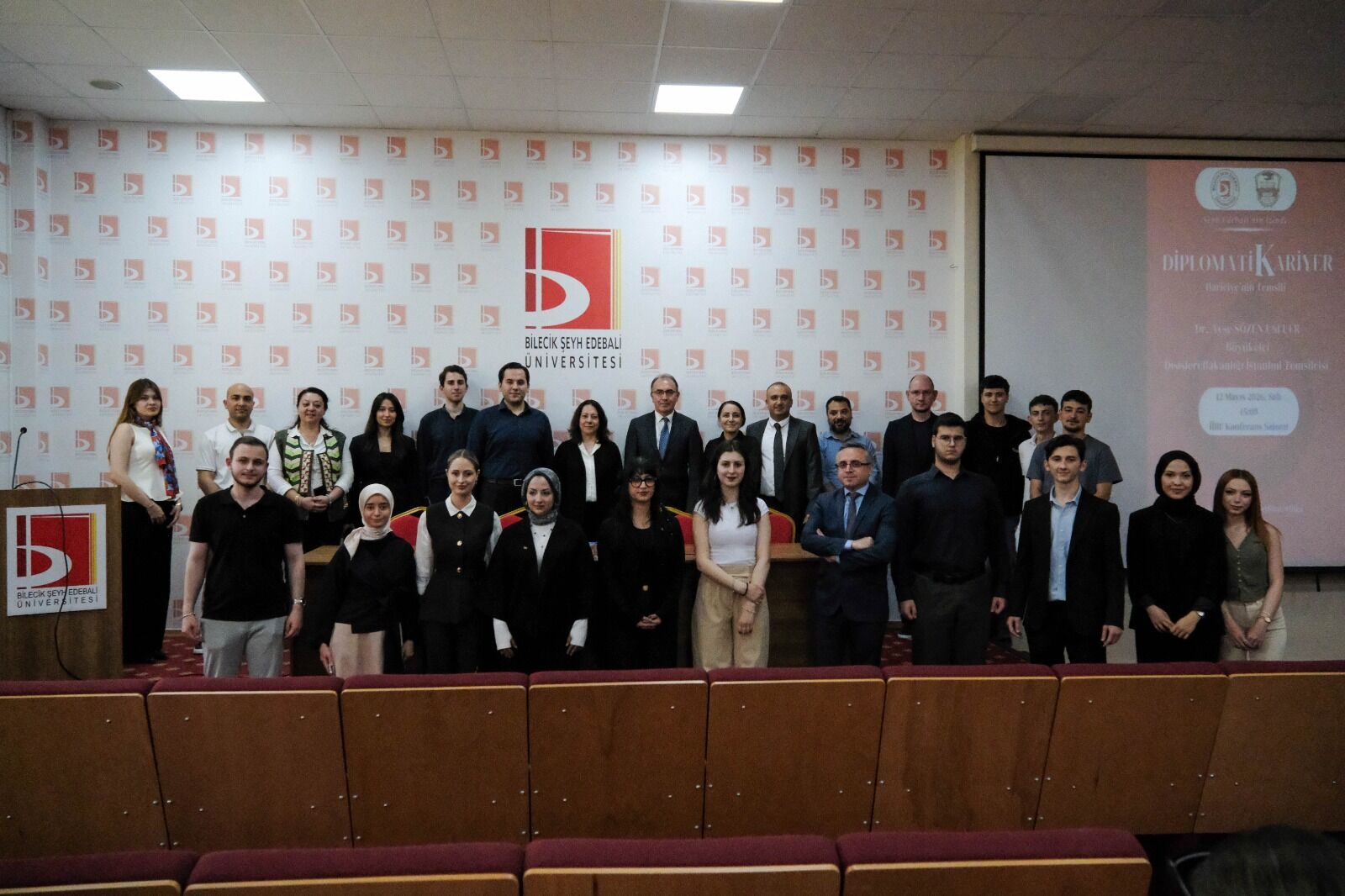Bşeü’de Diplomasi Rüzgârı 14445
