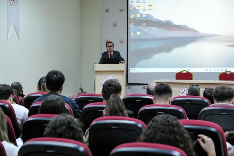 Bşeü’de “Edebali’nin İzinde Ahilik” Semineri 14477