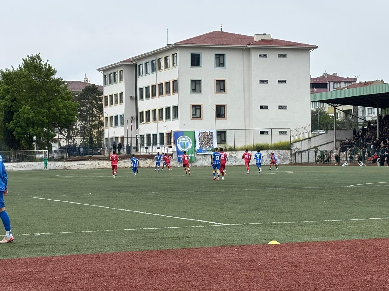 Derbi (4)
