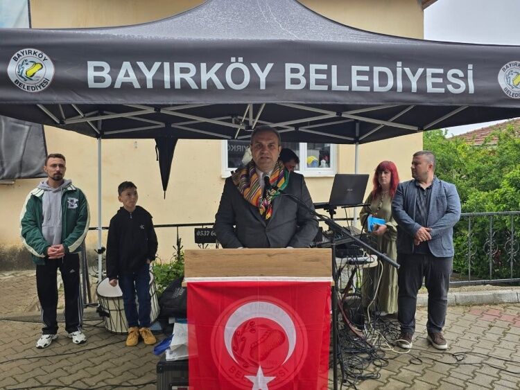 Hıdırellez Coşkusu Yağmura Rağmen Yaşandı 14630