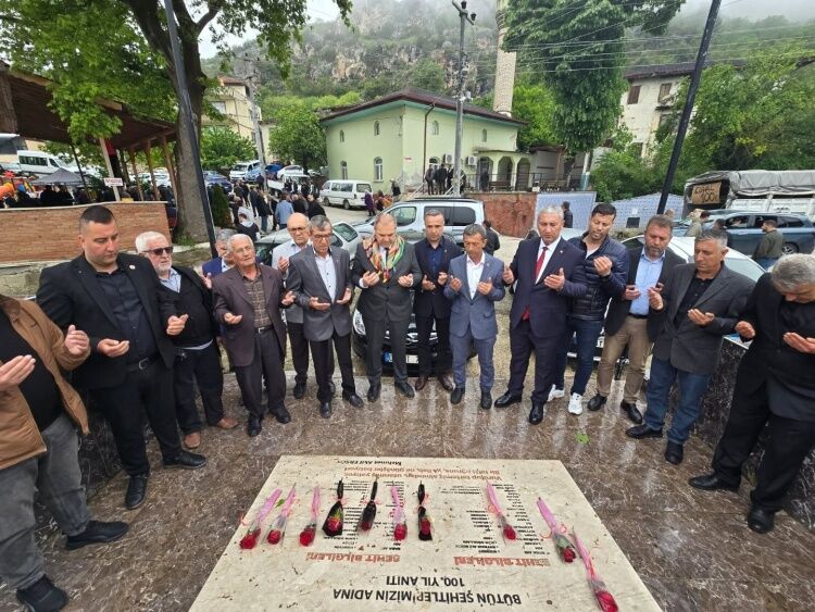 Hıdırellez Coşkusu Yağmura Rağmen Yaşandı 14633