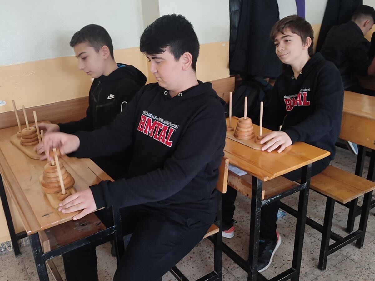 Marangozhane Değil, Gelecek Kokusu 14737