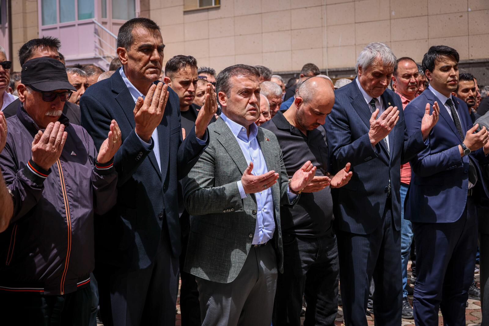 Muhtar Kıranlı Son Yolculuğuna Uğurlandı 14419 (1)