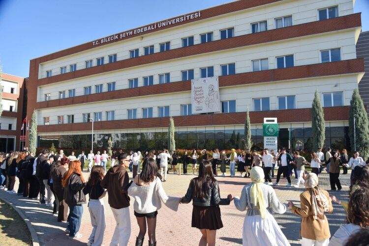 Öğrencilerden Unutulmaz Konser 13643