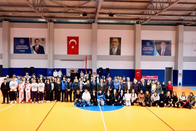 Pazaryeri’nde Gençlik Haftası Coşkusu Festivalde Renkli Görüntüler 14791