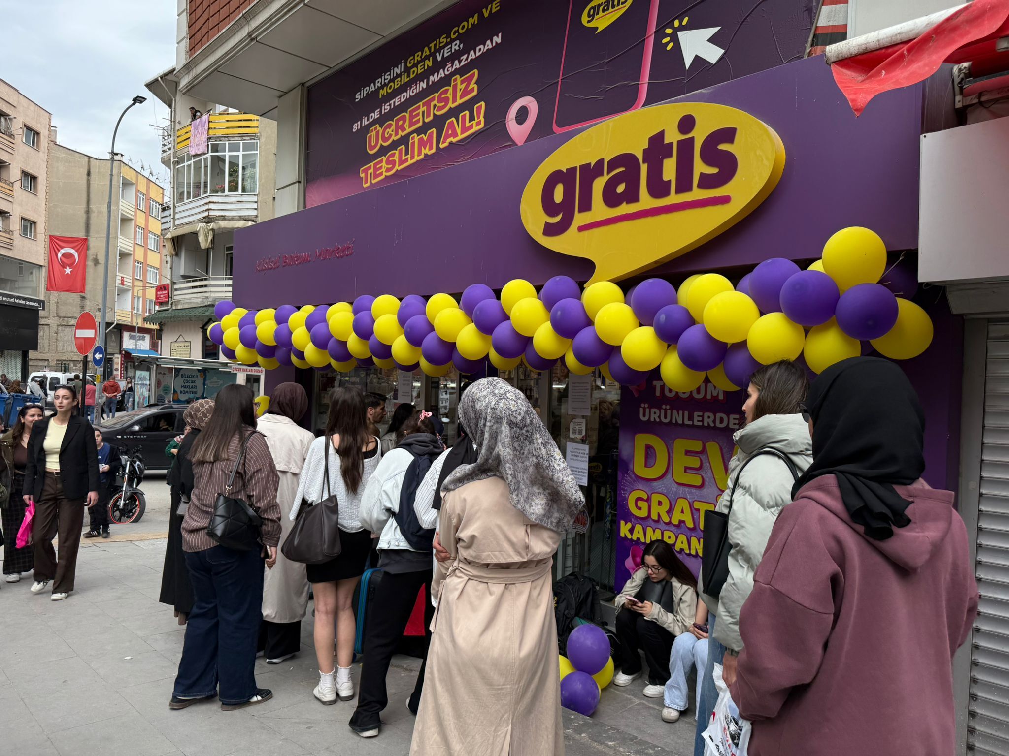 Rujdan Kreme Herkes Sırada 14111