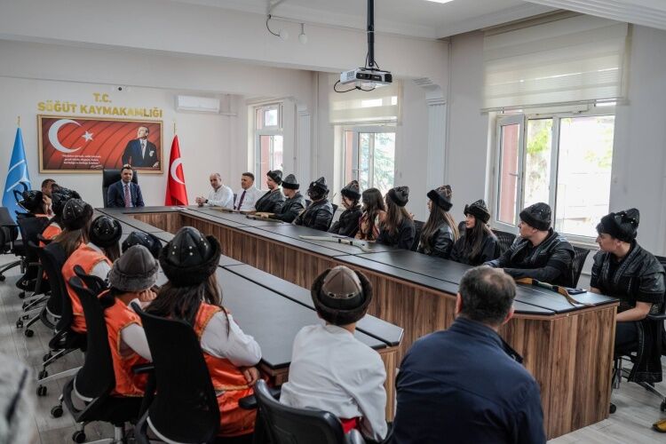 Şampiyon Okçulardan Kaymakam Yayabaşı’na Ziyaret 14501