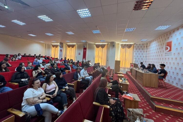 Şeyh Edebali Üniversitesi’nde Erasmus+ Deneyimleri Paylaşıldı 13928
