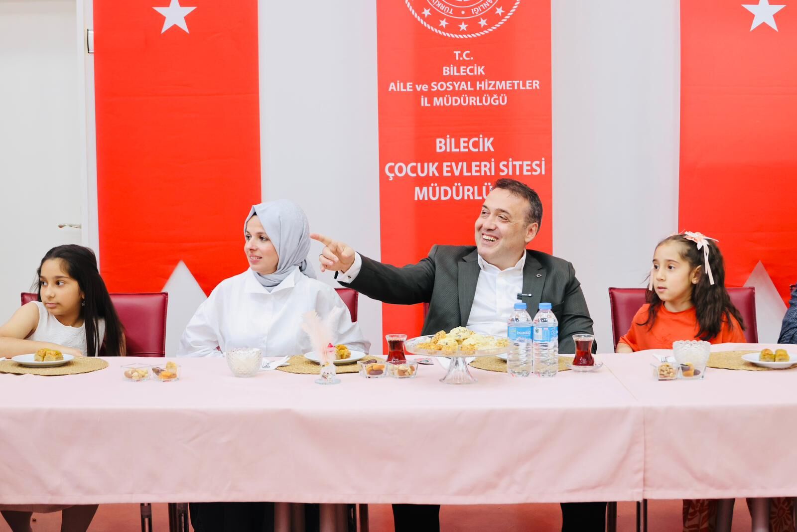 Vali Sözerden Baş Döndüren Trafik 15022