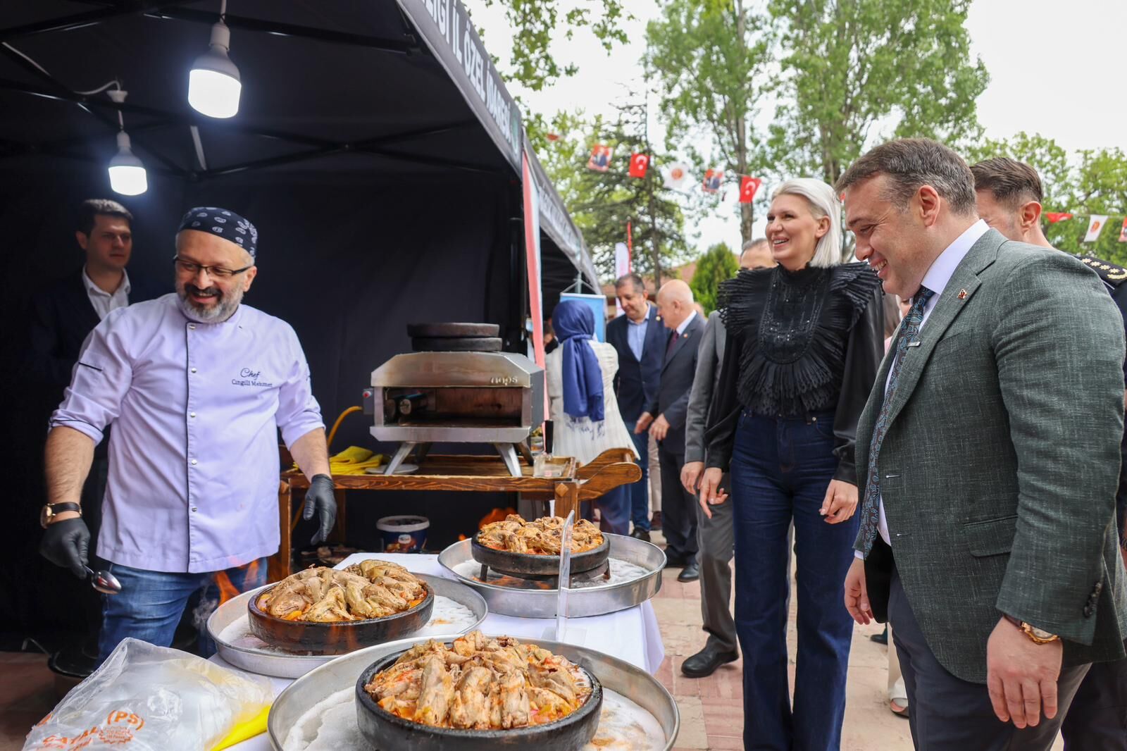 Yöresel Lezzetler Meydanda Buluştu 14663