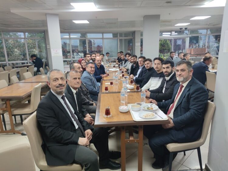 Yurtlarda Dayanışma Ve Gönüllülük Çalışmaları Sürüyor 14530