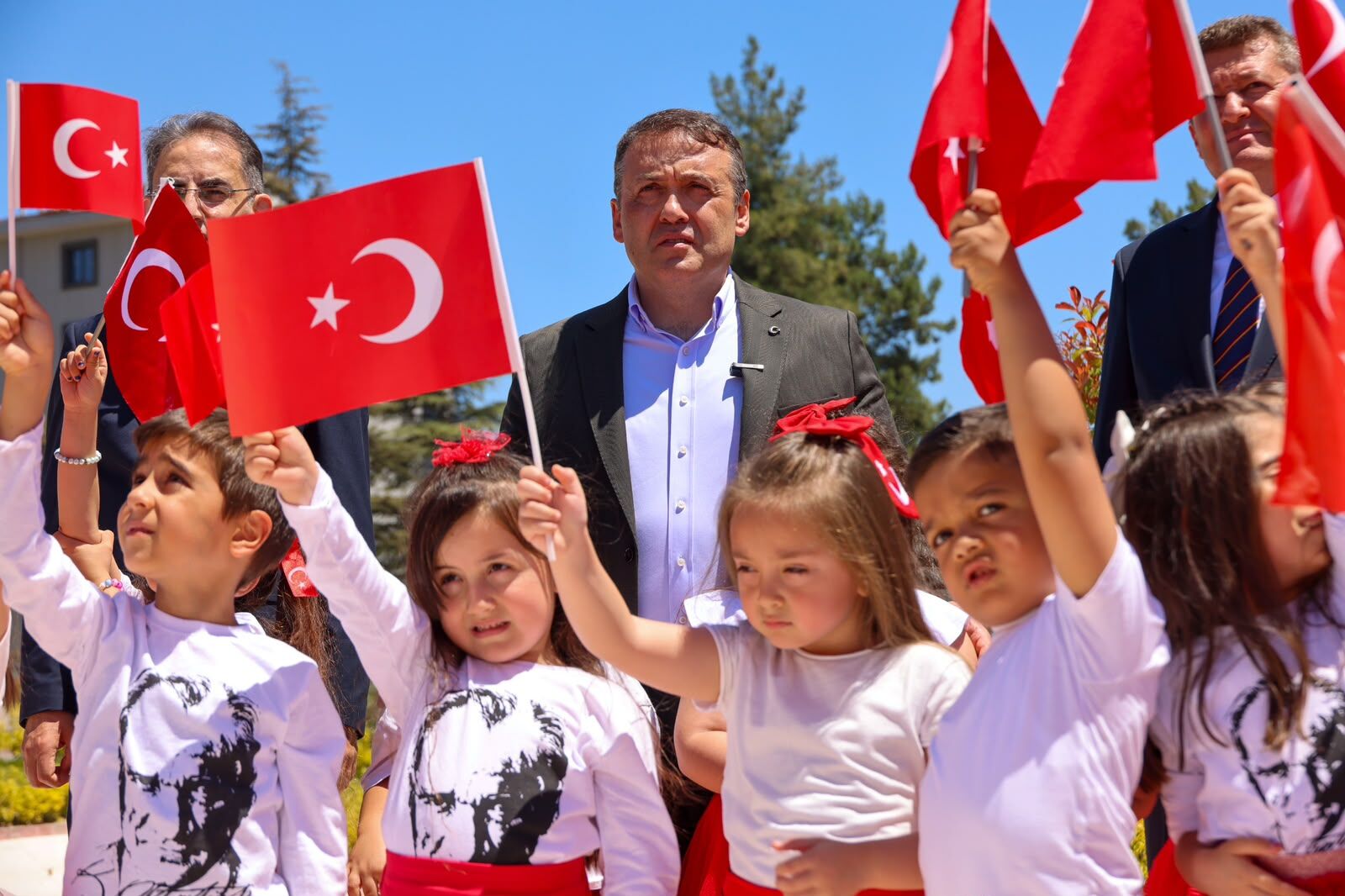 1071 Çocuk, 1 Bayrak 16498
