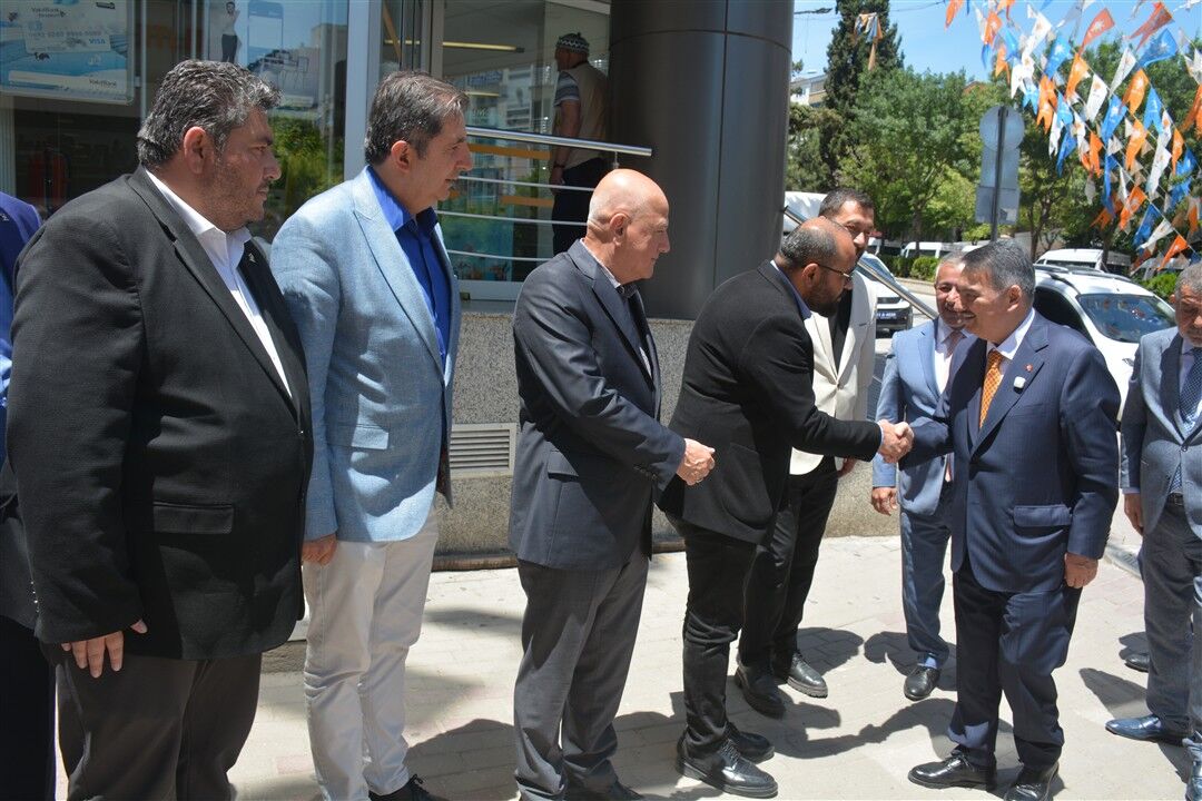 Ak Parti Genel Başkan Yardımcısı Öğütken Bilecik’te (2)-1