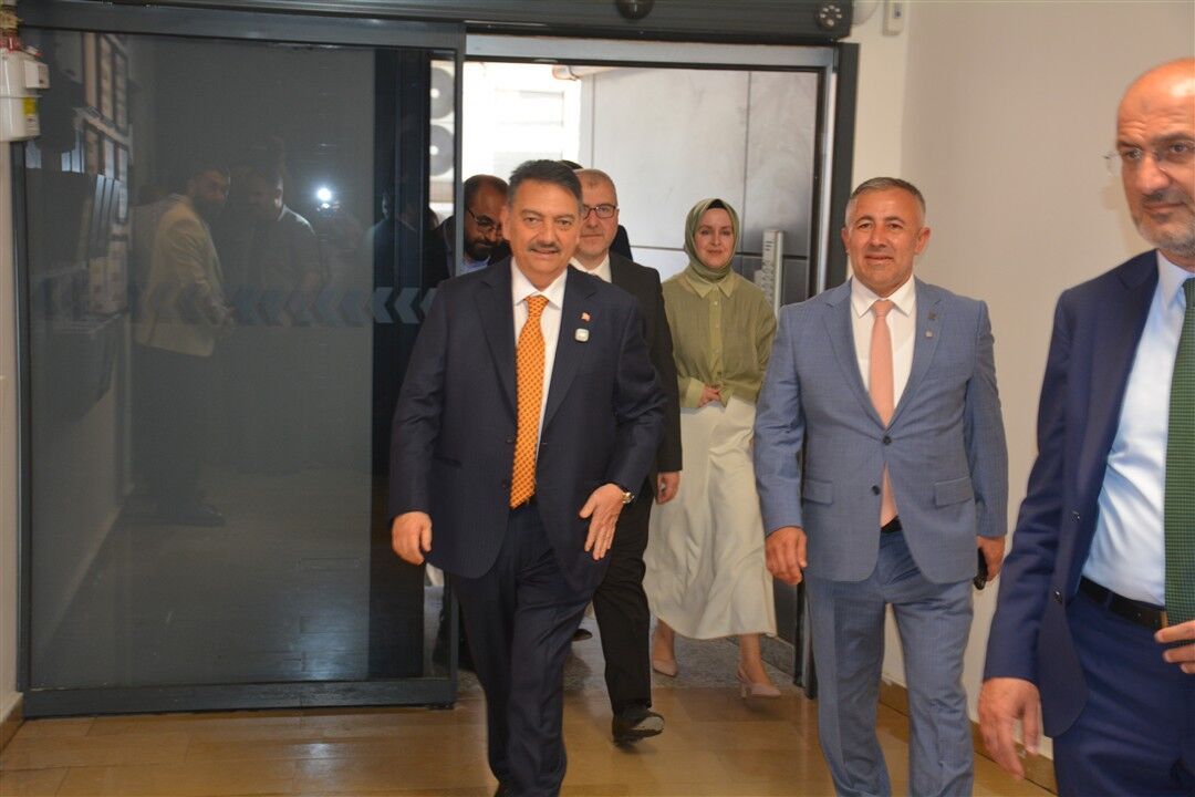Ak Parti Genel Başkan Yardımcısı Öğütken Bilecik’te (5)